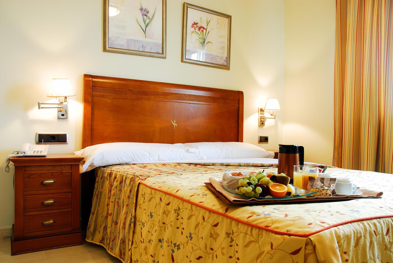 Daniya Denia Spa & Business 4* Eksteriør bilde