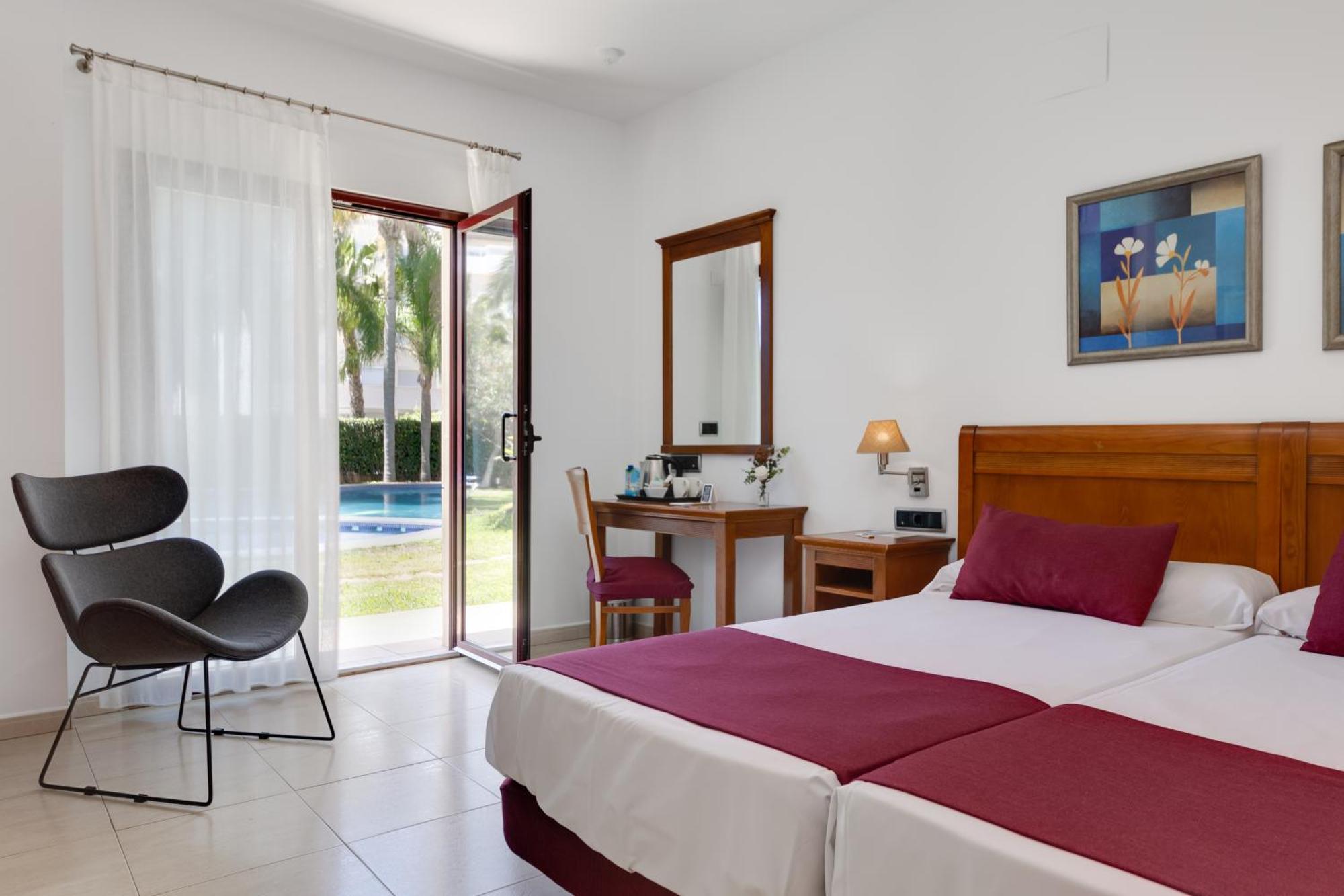 Daniya Denia Spa & Business 4* Eksteriør bilde